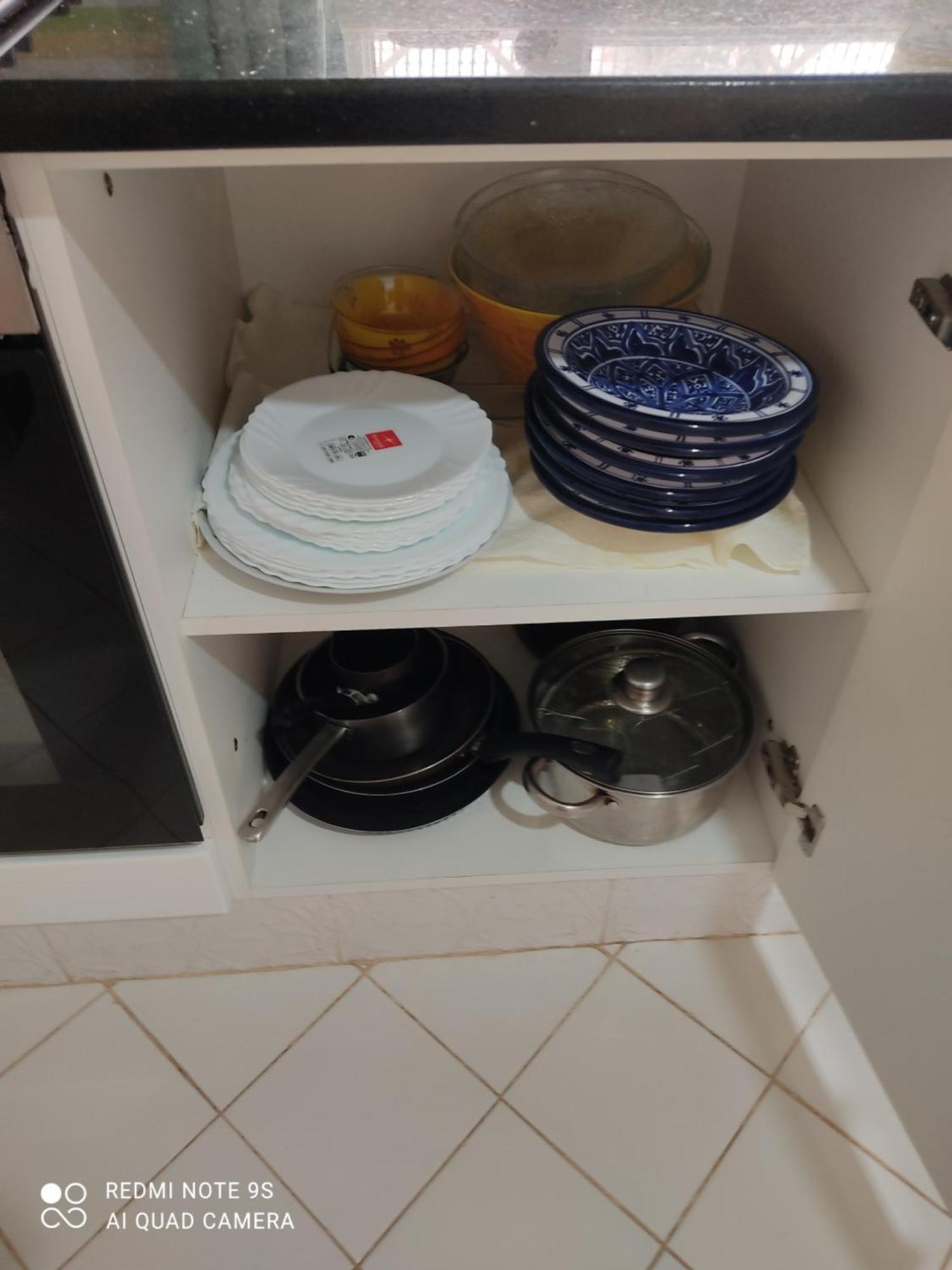 Etage De Villa Avec Jardin, Pres De L'Aireport Et Parking Prive Arjána Kültér fotó